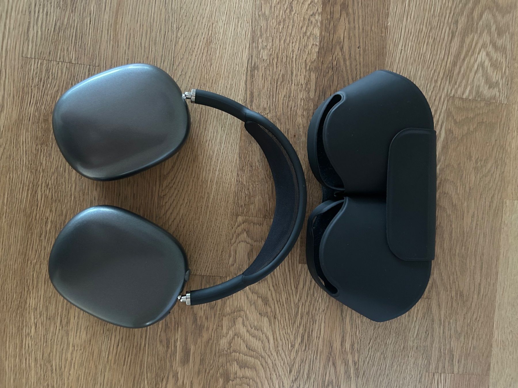 Casques audio: Bluetooth Kopfhoerer – D'occasion à Zürich par nathalie_ghosh