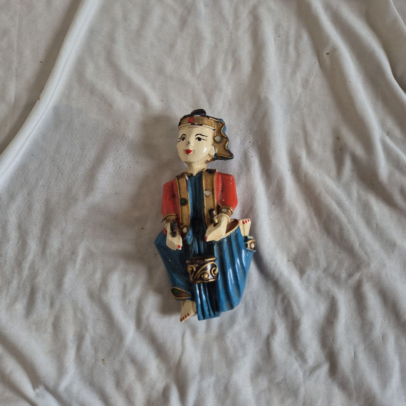 Statuette: petite figurine Asie ? – Usato da Genthod venduto da Lenas9
