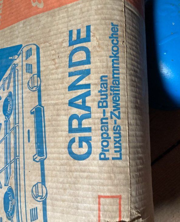 Campingaz Grills: ZweiFlammkocher mit Gasflasche... – Gebraucht aus Balterswil von Alonso100 2