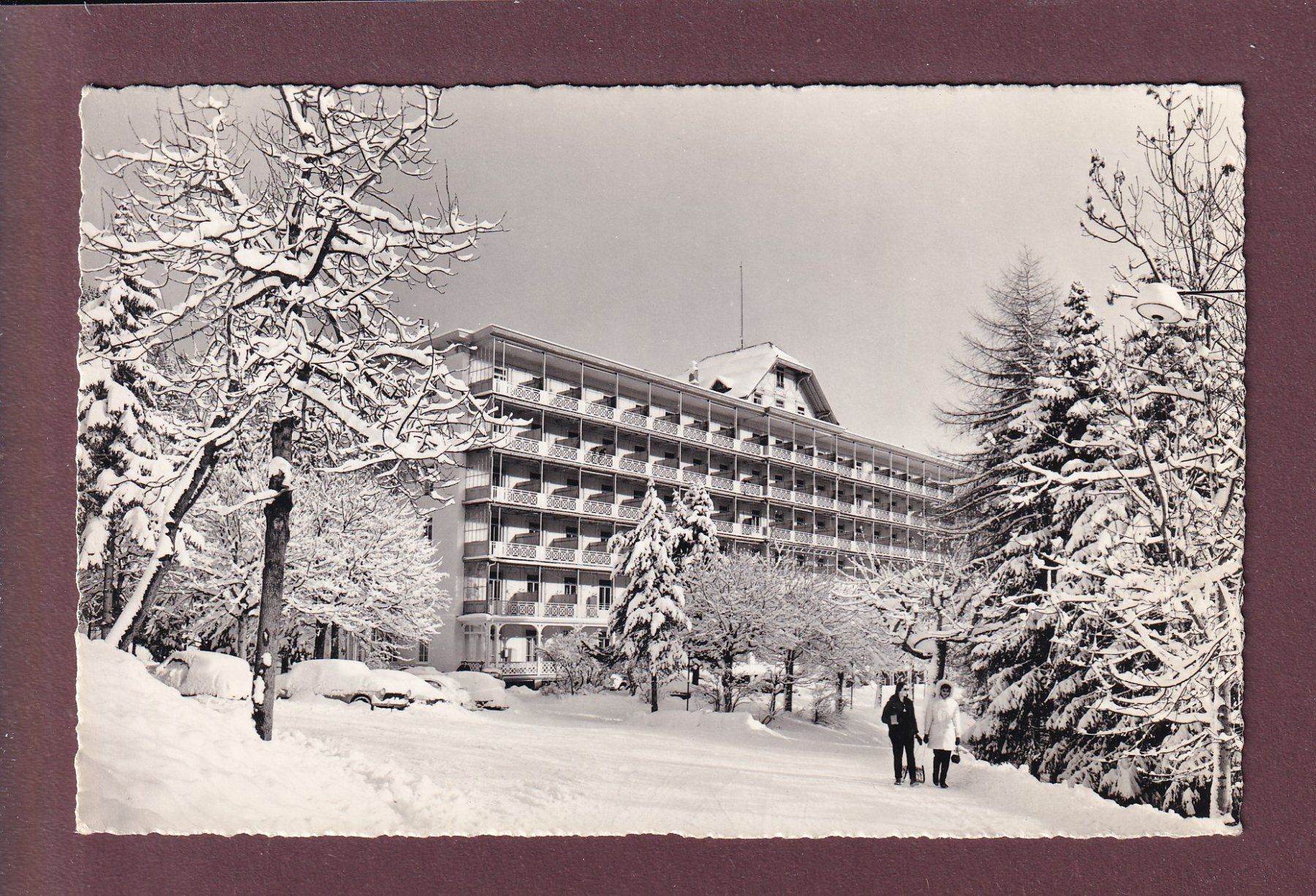 Cartoline postali: LEYSIN - Le Charleston – Usato da Pully venduto da nicecards