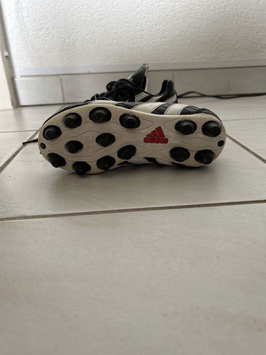 Adidas Scarpe per ragazzi: Fussballschuhe Gr. 30 – Usato da Günsberg venduto da Saendu26 2