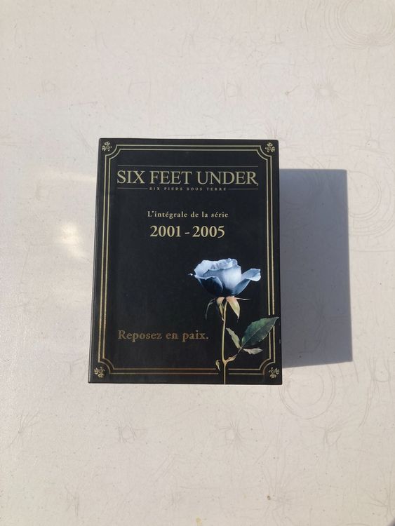 Coffret DVD Six Feet Under ( Six pieds sous terre) Kaufen auf Ricardo
