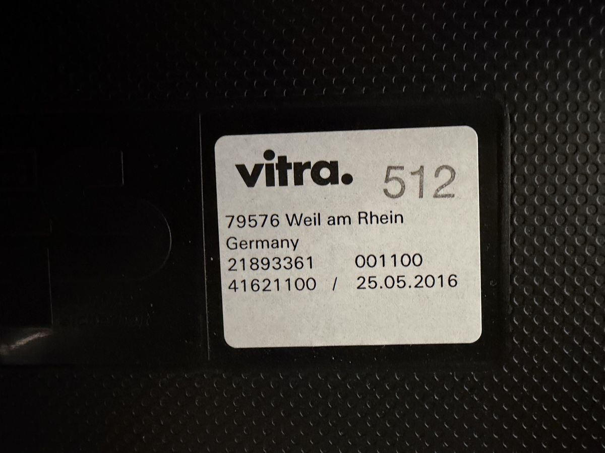 Vitra Sedie: Vitra Freischwinger 8 Stück – Usato da Zürich venduto da Zvijerka 3