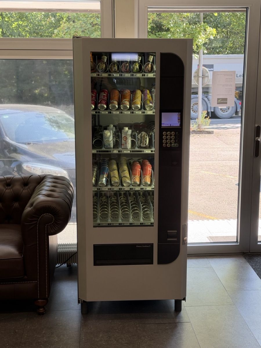 Sonstiges für die Gastronomie & Hotel: Getränkeautomat gebraucht – Gebraucht aus Aarwangen von ederico12
