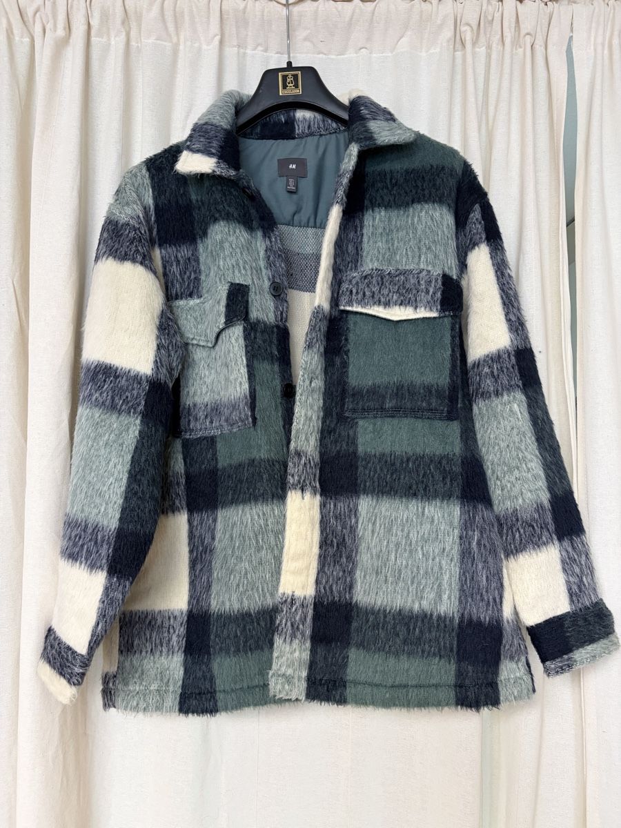 H&M Jacken: Veste H&M – Neu (gemäss Beschreibung) aus Chavornay von eli_7hdg