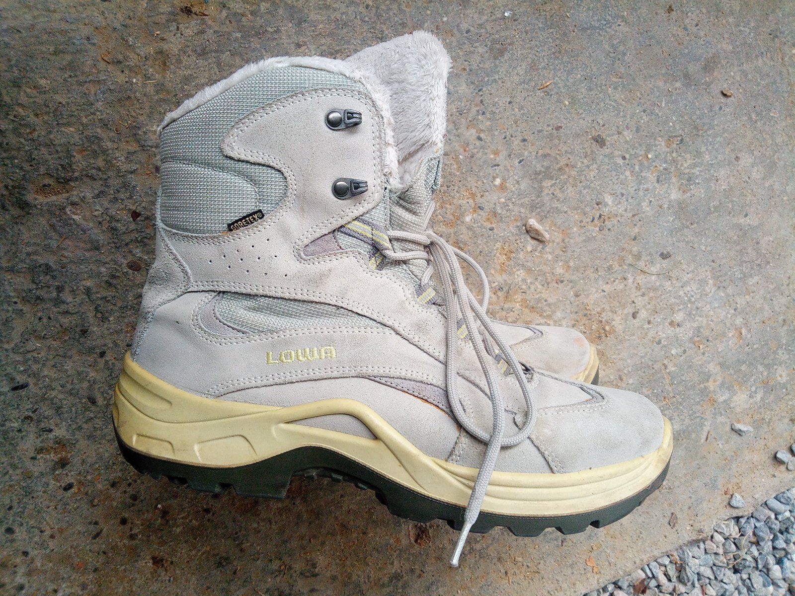 Lowa Scarpe da uomo: Lowa Winterschuhe Gr. 42.5 – Usato da Zürich venduto da Korolina 3