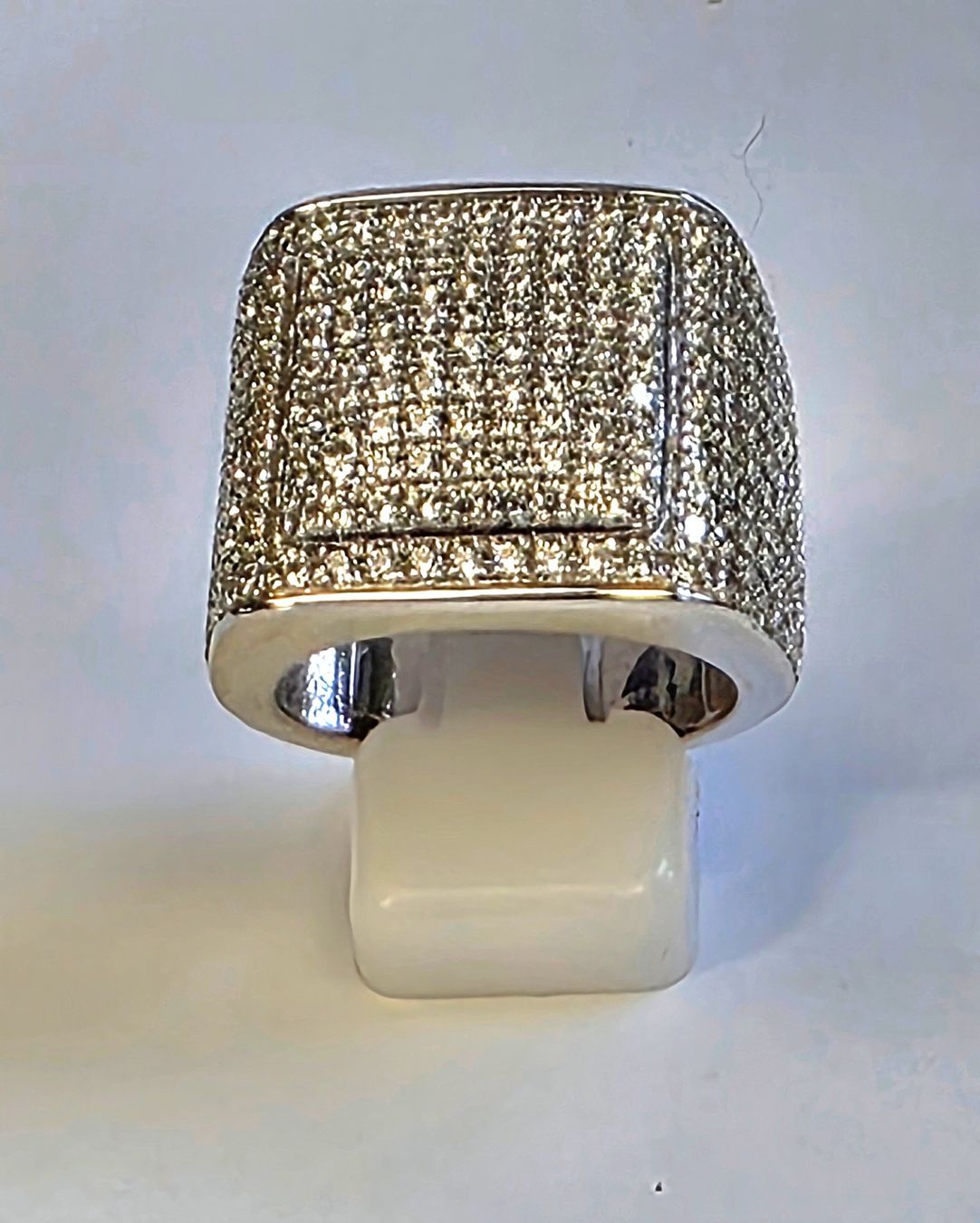 Anelli: Herren Ring mit vielen Diamanten Grösse 59 – Nuovo (secondo la descrizione) da Zürich venduto da Bieter04 2