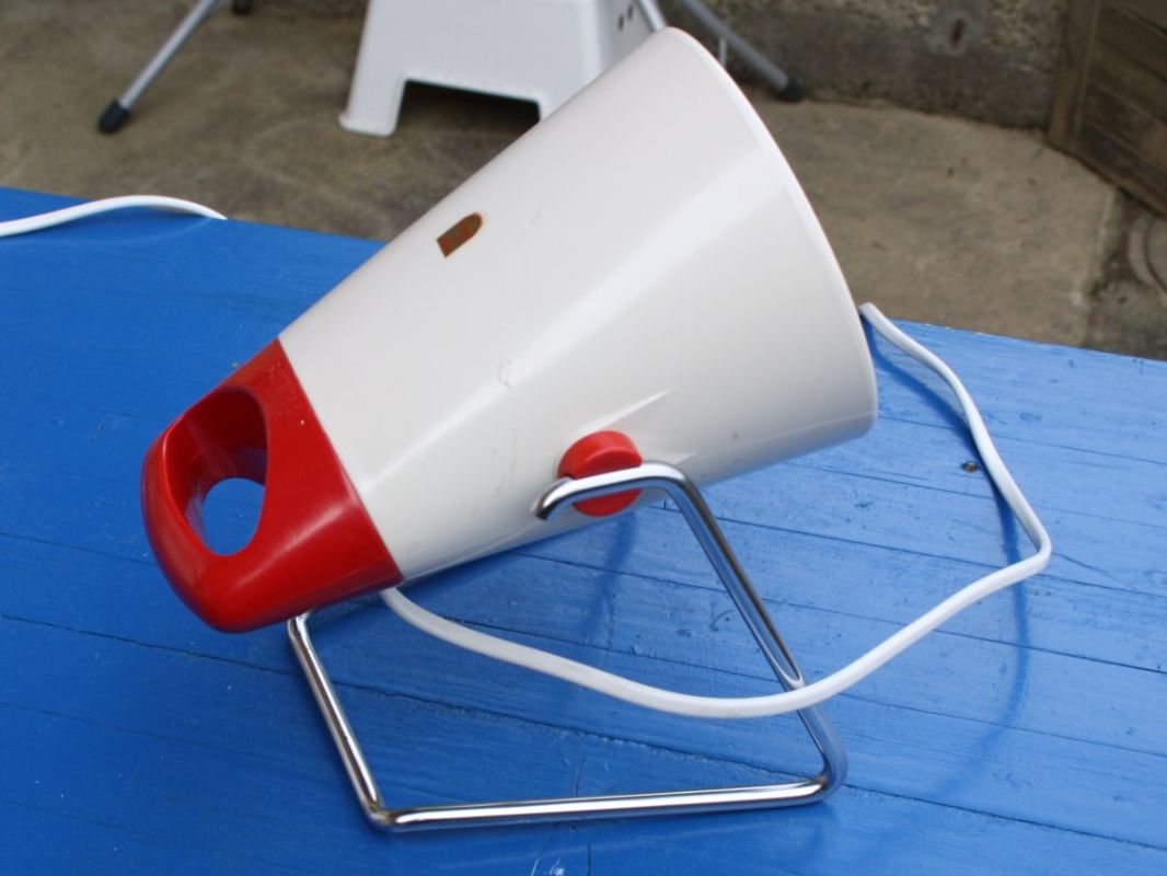 Philips Lampen: VINTAGE PHILIPS INFRAROT WÄRME LAMPE – Gebraucht aus Wauwil von Pneuedy