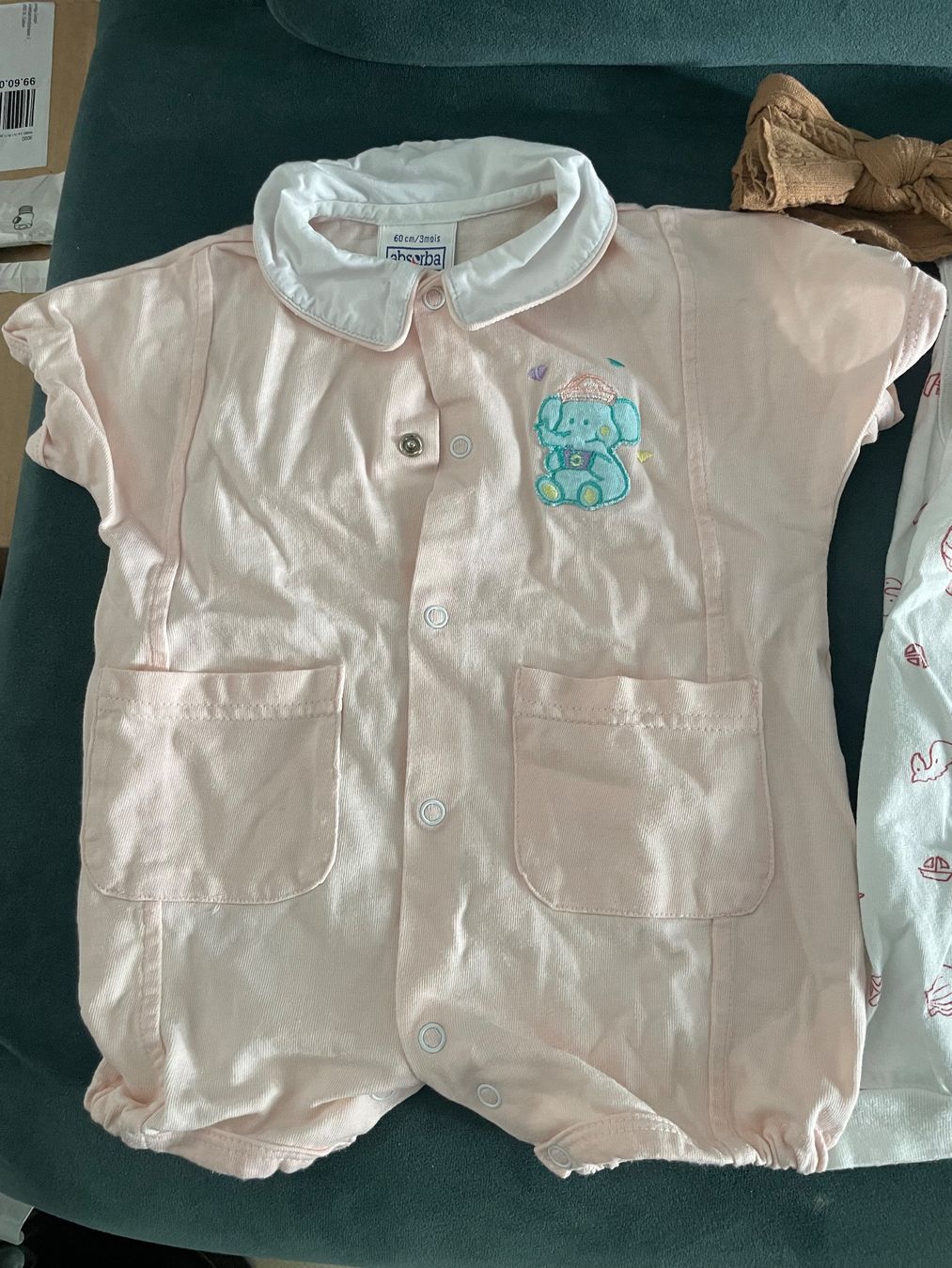 Lotti & Set di vestiti: Kleiderpaket mit 5 Sommeroutfits, Grösse 56-62 – Usato da Winterthur venduto da mueol 5