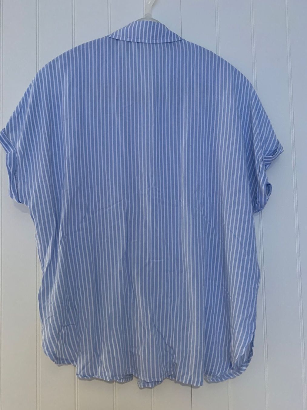 Blusen: Chemisier lignes perles t.40 coton léger – Gebraucht aus Sion von DayJenn 1