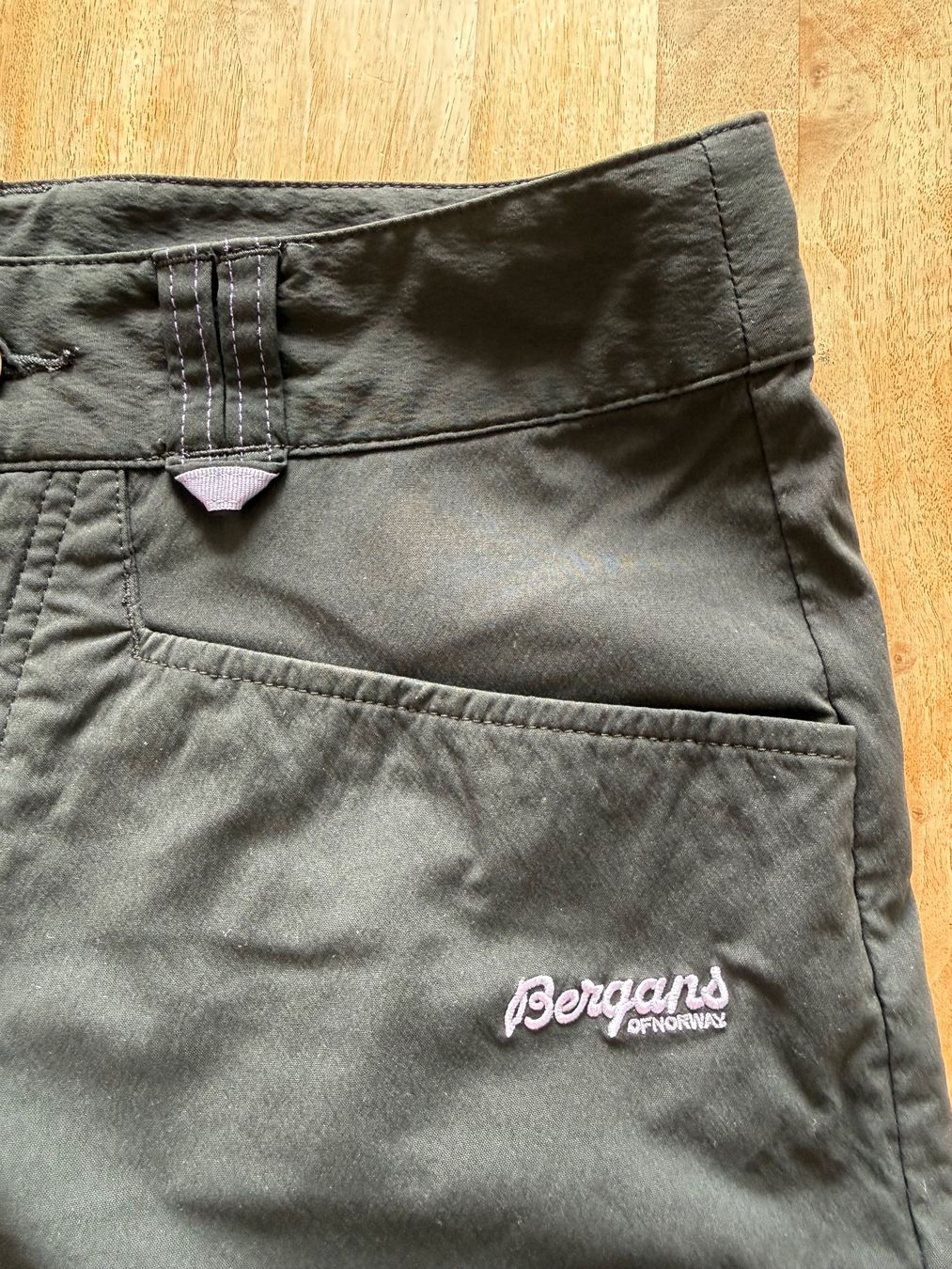 Bergans Pantaloni: Shorts Bergans Gr. S – Usato da Spiegel b. Bern venduto da Barbabella11 1