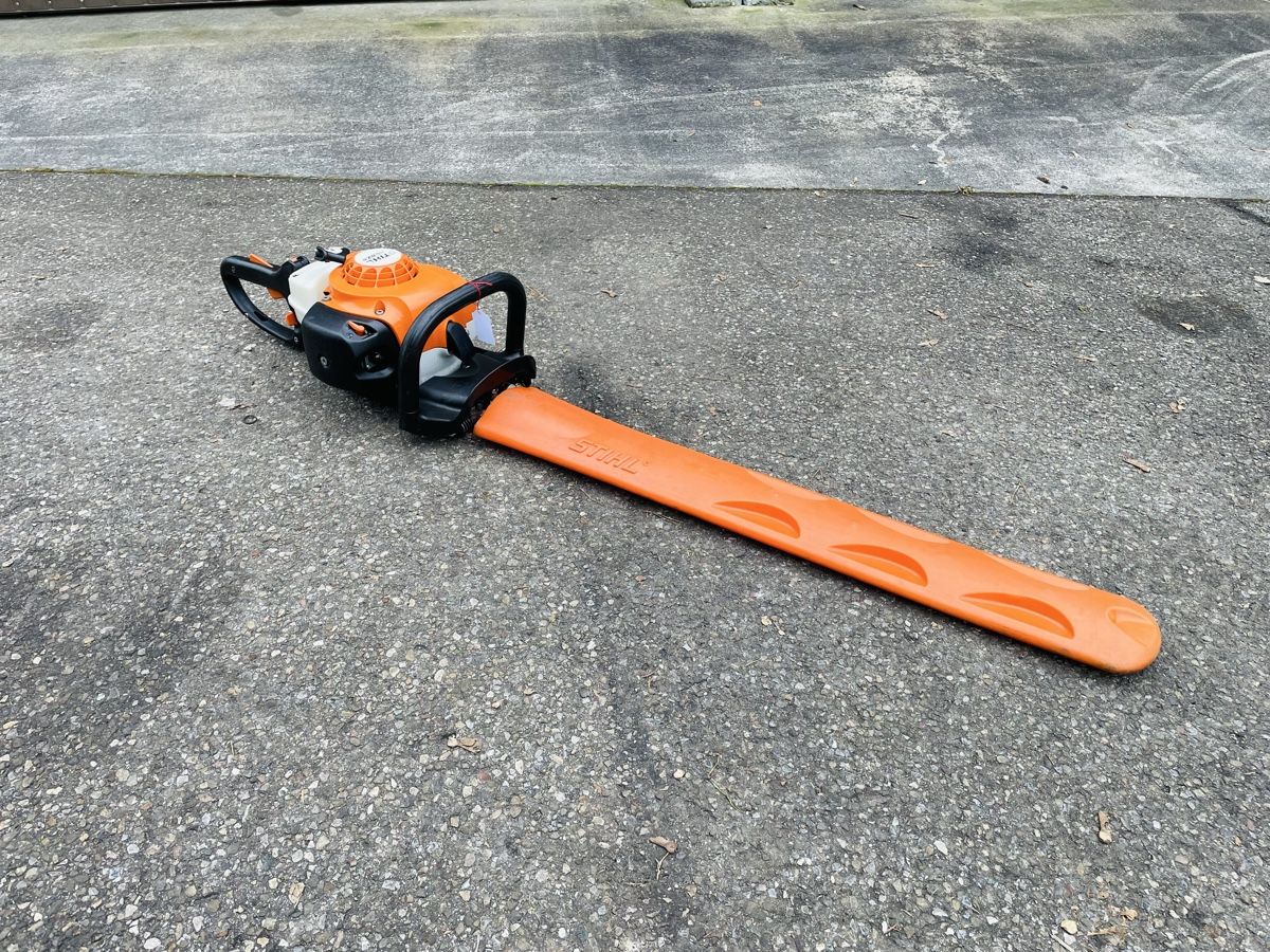 Stihl Tutti gli attrezzi: Heckenschere Stihl HS 82 R professionell – Usato da Würenlos venduto da Shop_Shop 1