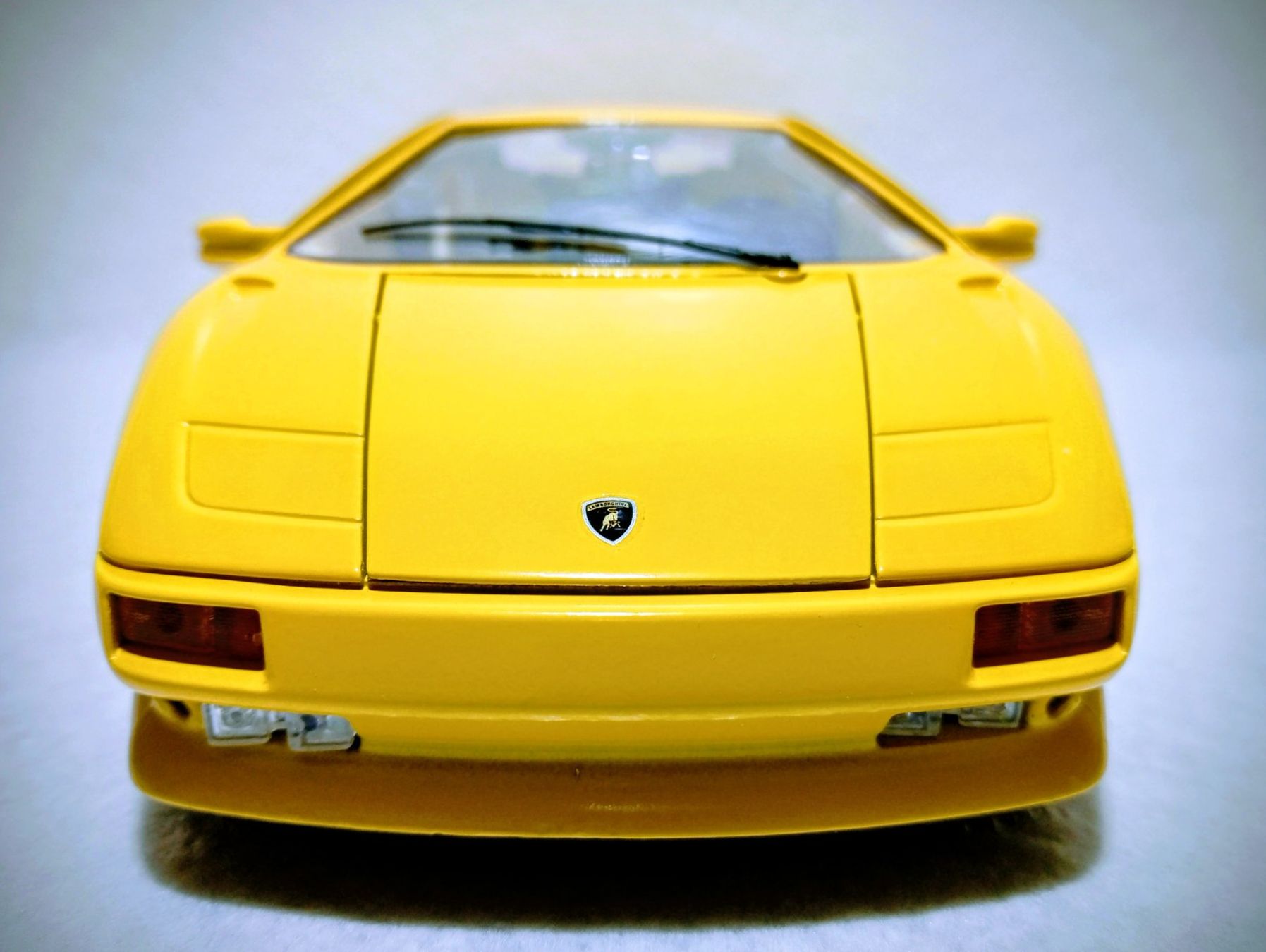 Bburago Modellini d'auto: Lamborghini Diabolo 1990 – Nuovo (secondo la descrizione) da Huttwil venduto da Secondtrain 2
