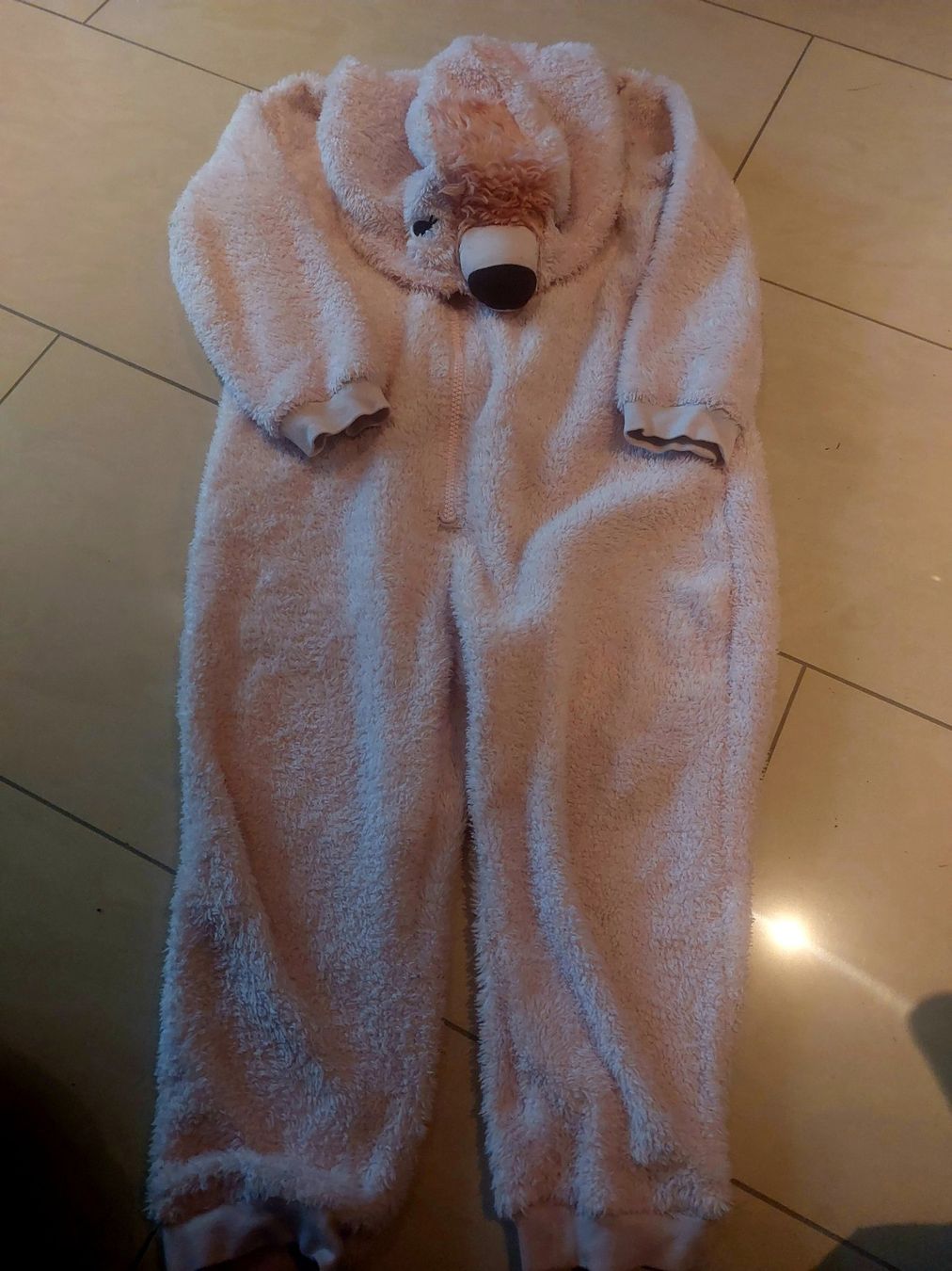 Jumpsuits: Onesie Plüsch Gr. 110/116 – D'occasion à Muhen par Jackyw