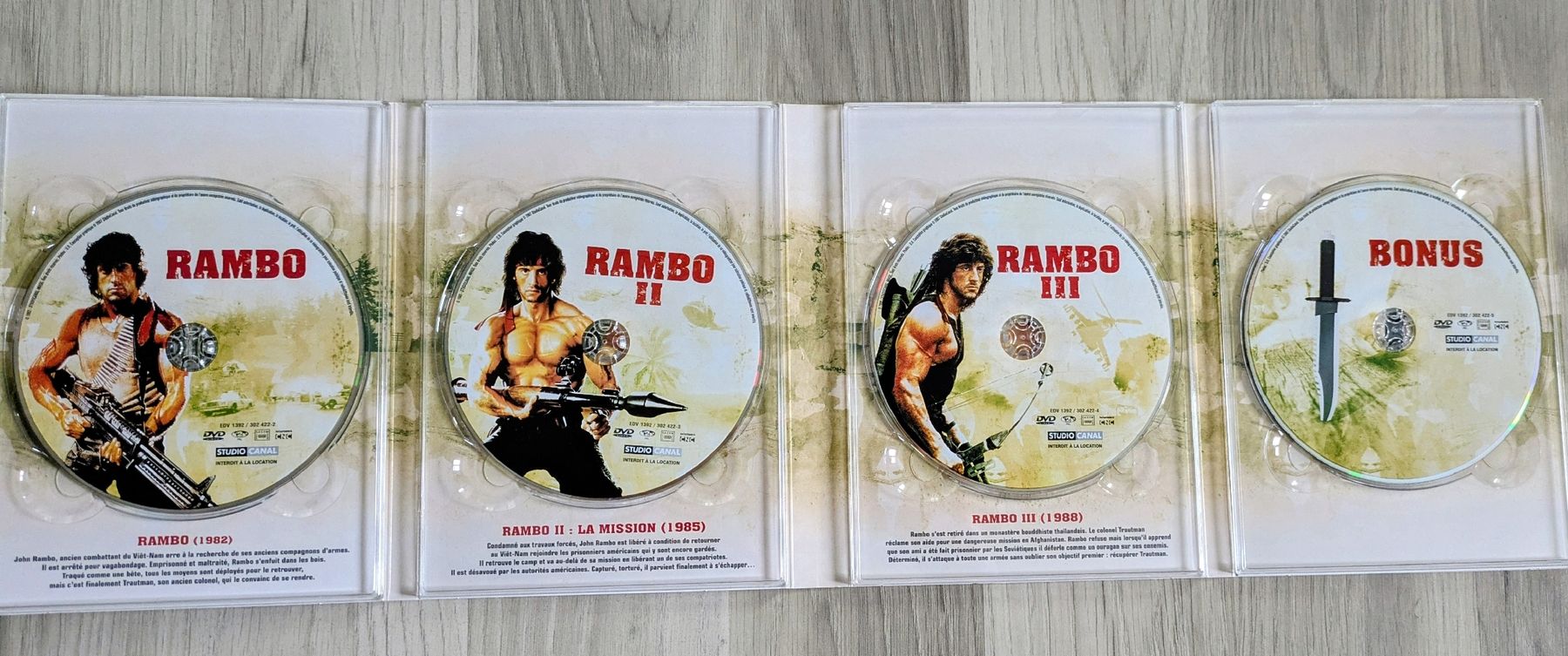 Tutti i DVDs: Coffret Rocky + Rambo – Usato da Châtonnaye venduto da Enjie 4