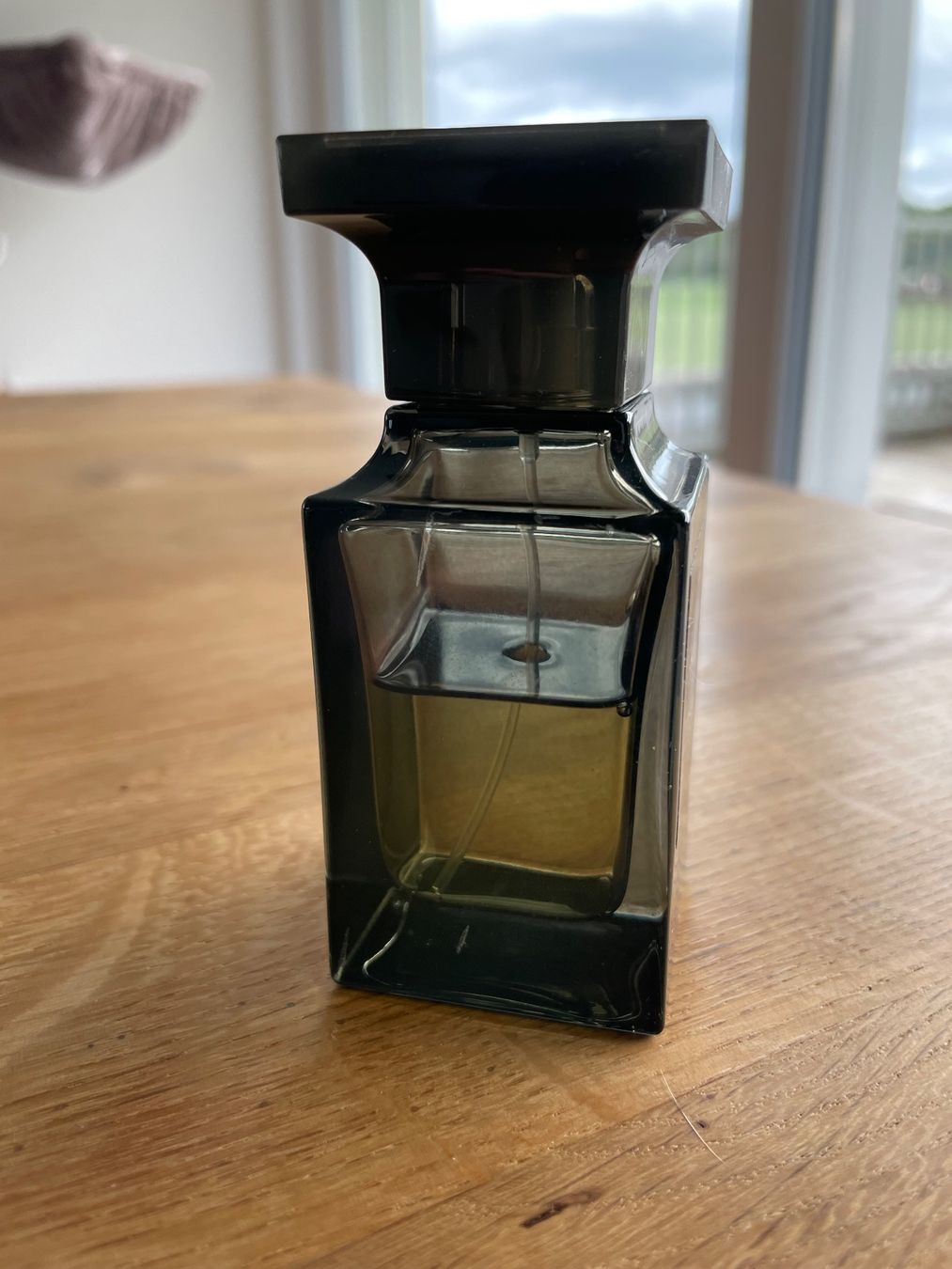 Tom Ford Profumi & Eau de Toilette: Tom Ford Oud Wood EdP 50ml – Usato da Lenzburg venduto da mar_krj6 1