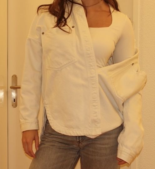 Zara Giacche: Zara Jean Jacket Beige – Nuovo (secondo la descrizione) da Galgenen venduto da Sotili 5