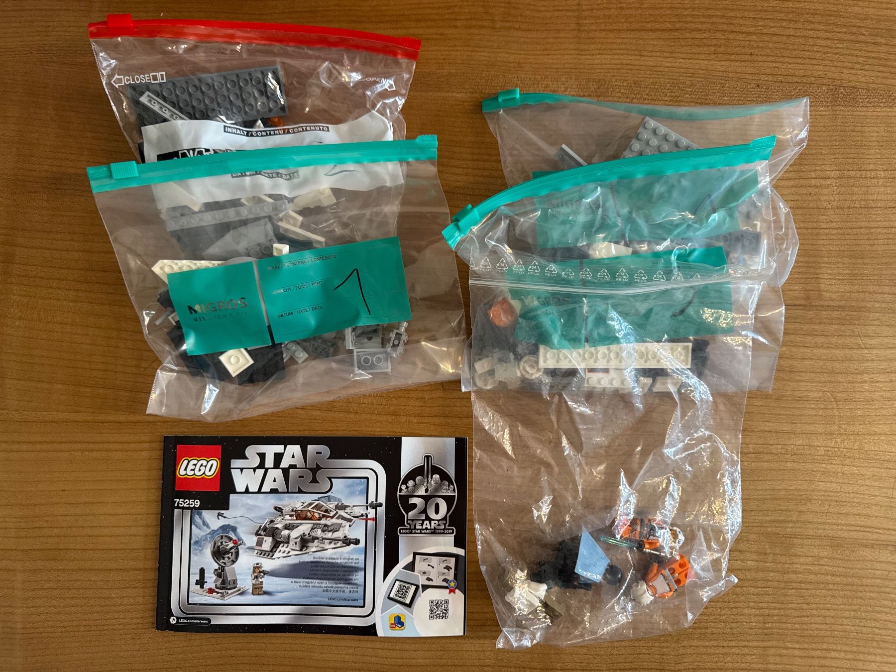 Lego Kit di costruzioni: Lego 75259 – Usato da Zürich venduto da PRIMEPRIMO 2