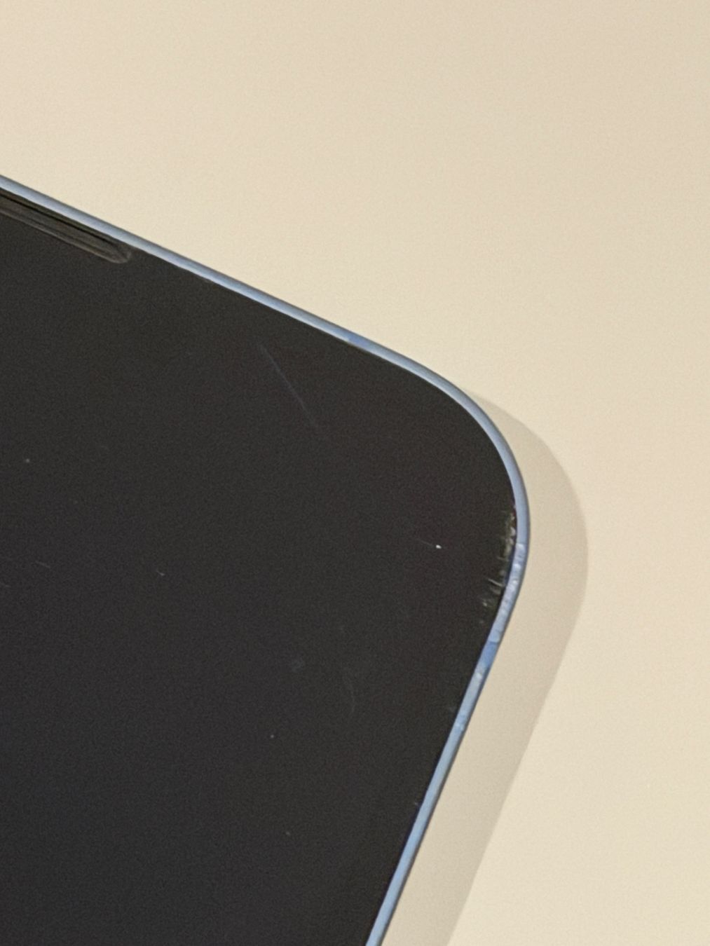 Apple Telefoni cellulari / Smartphones: iPhone 14 128GB Blau ab 1Fr.- – Usato da Zürich venduto da kidscars 2