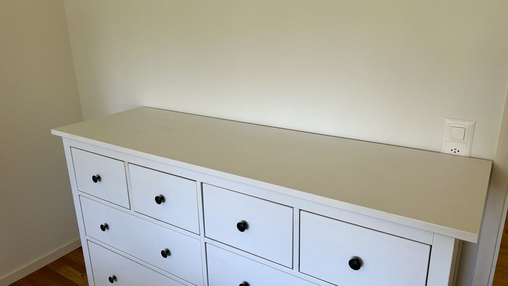 IKEA Hemnes chest 8 drawers + 2 bedside tables Real wood Kaufen auf