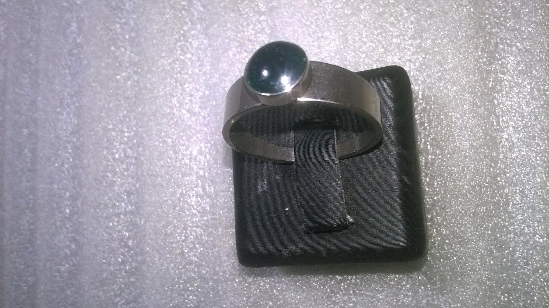 Anelli: ring edelsthal,,,mit grün kristall,,,glanzig – Nuovo (secondo la descrizione) da Basel venduto da bijoutrie_4 3