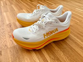 Hoka Bondi 9 Laufschuhe – Gr. EU 44 2/3 – Wie neu