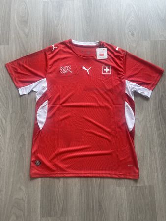 Fussball Trikot Puma Schweiz Grösse S neu mit Etikett