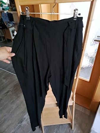 Hosen Damen schwarz Grösse 42 neu