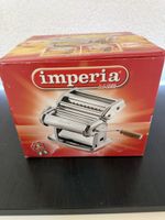 Nudelmaschine Imperia Pasta Fresca gversucht mit Zubehoer