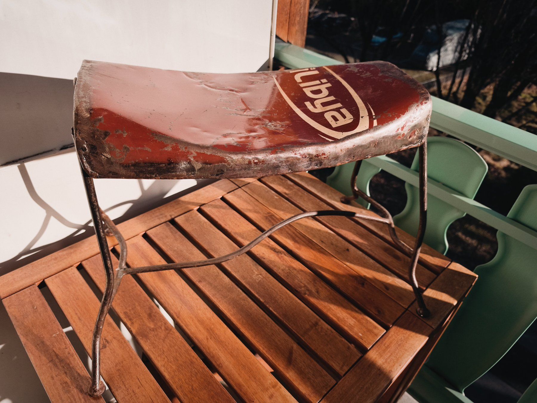 Sedie: Chaise basse industrielle, pièce unique – Usato da Genève venduto da lnicoGE 1