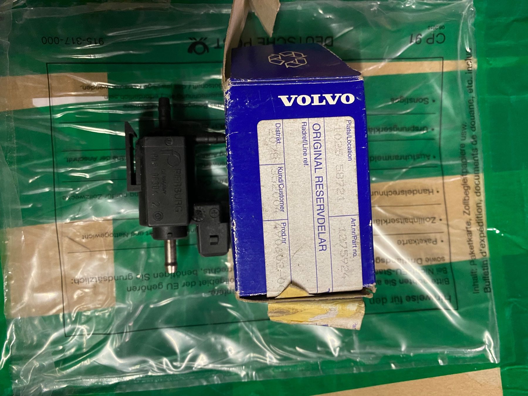 Componenti elettronici: Ladedruckregelventil Magnetventil Volvo – Nuovo e nell'imballaggio originale da St.Gallen venduto da Thomas2797