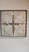 B. Kiefer: 3D-Reliefbild im Schattenfugenrahmen (1978)
