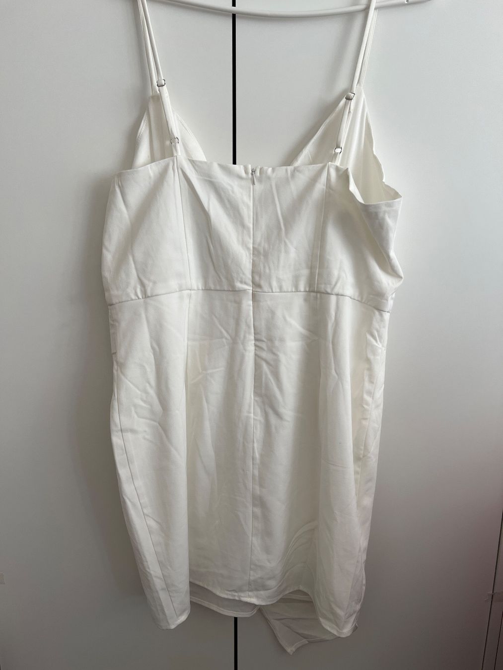 Vestiti: Robe blanche neuve en taille L – Nuovo e nell'imballaggio originale da Renens VD venduto da sar_bwz5 4