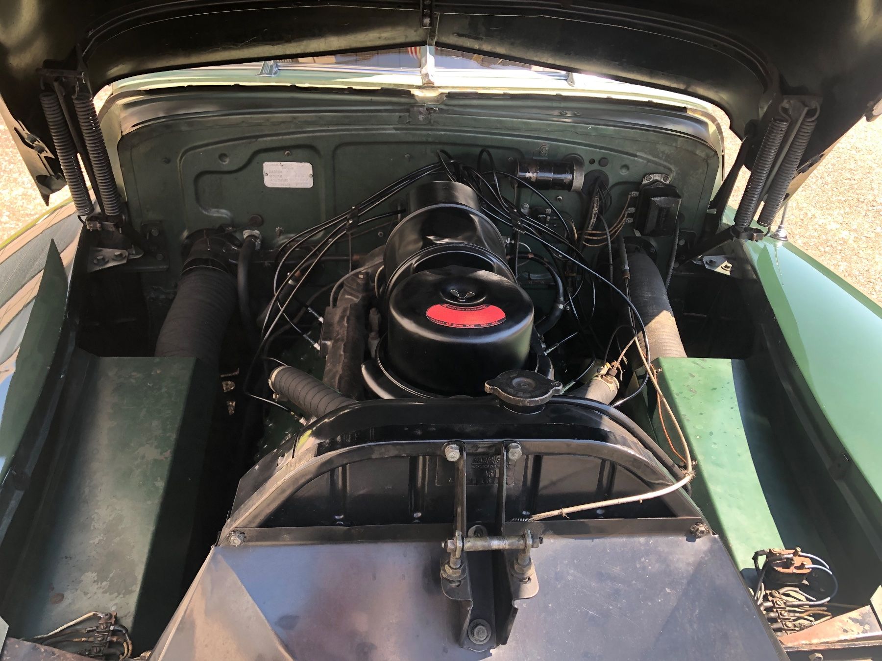 Cadillac Automobili: Cadillac serie 62 1947 – Usato da Aesch BL venduto da 503 2