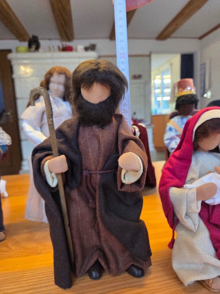 Statuette: Handgemachte wunderschöne Krippenfiguren – Usato da Gähwil venduto da Halby 1