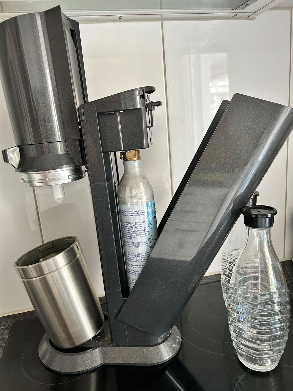 Sodastream Küchengeräte: SodaStream Wassersprudler mit 2 Glasflaschen – Gebraucht aus Bern von ipds 2