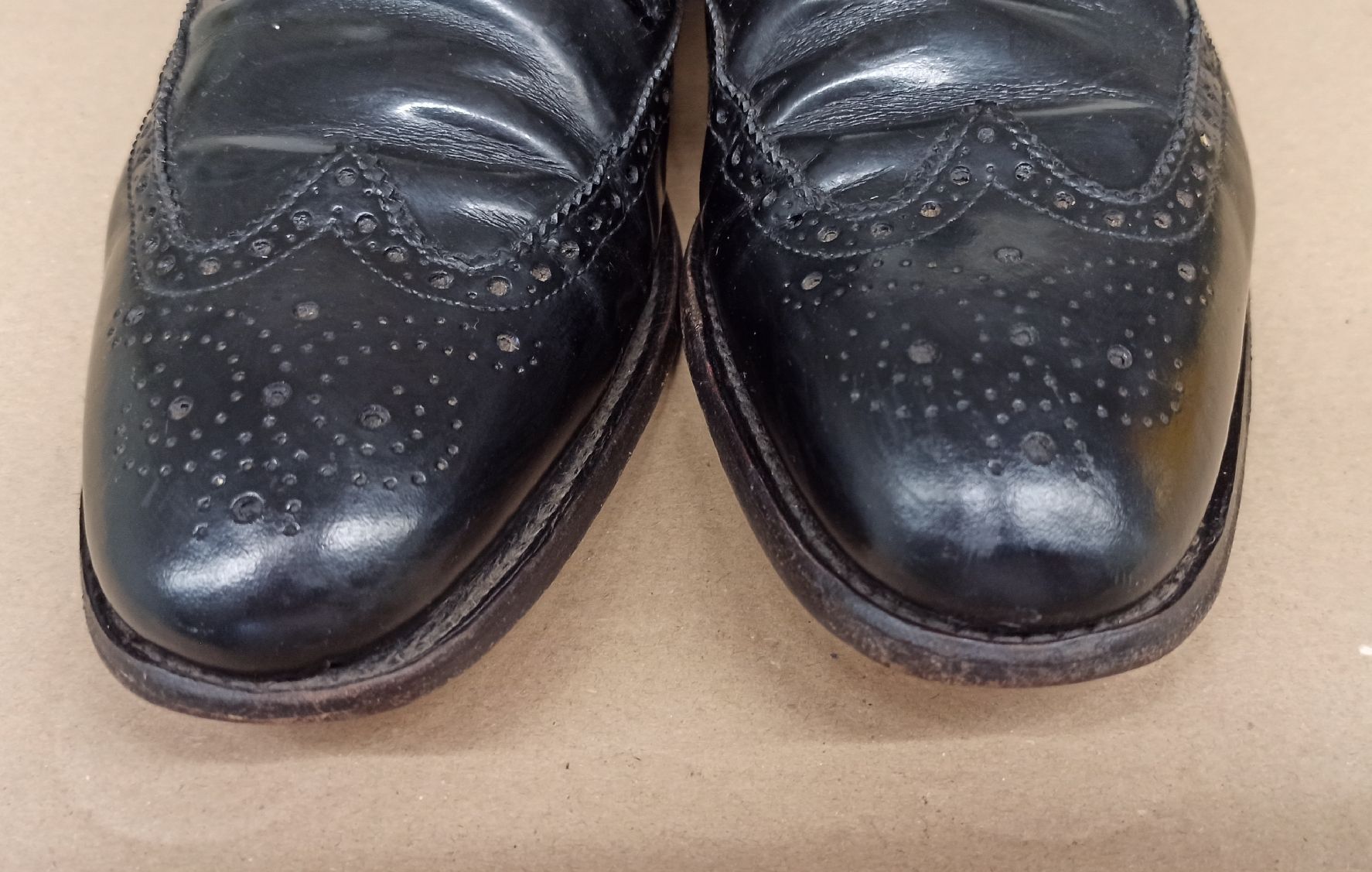 Clarks Scarpe da uomo: Clarks Halbschuhe Gr. 41 – Usato da Rüti ZH venduto da --------------oli--- 4
