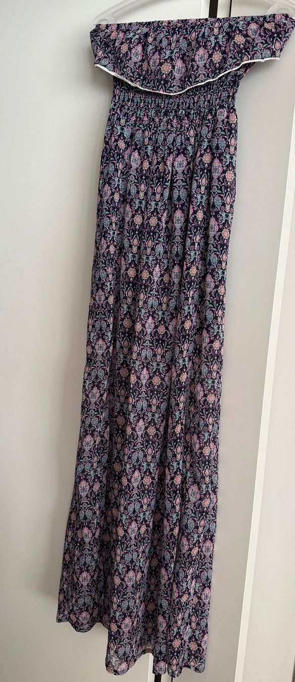 Bershka Vestiti: Langes Kleid – Usato da Richterswil venduto da KAYLEIGH_77 1