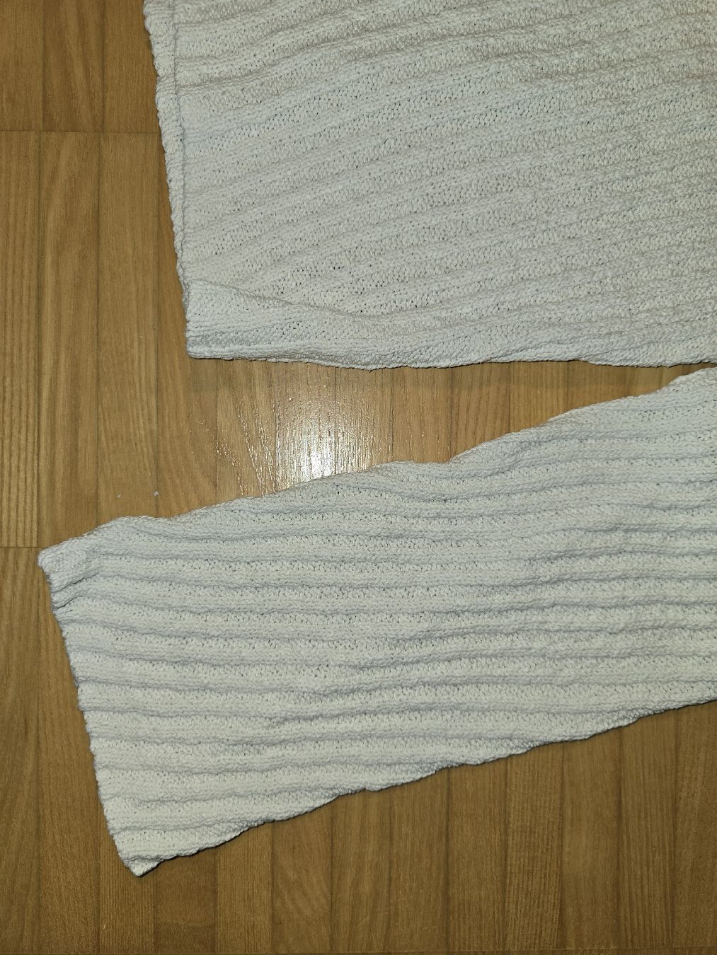 Zara Maglioni & Felpe: Zara Strickpullover, hellbeige, Grösse M, selten getragen – Usato da St. Gallen venduto da A.W.128 1