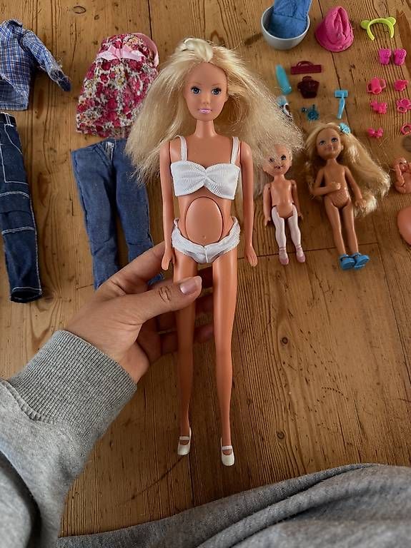 Bambole: Barbie Familie – Usato da Hondrich venduto da leylannika 3
