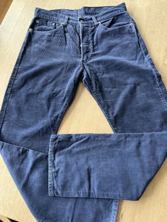 Levi’s 551 Cordjeans Gr 32/32 dunkelblau 