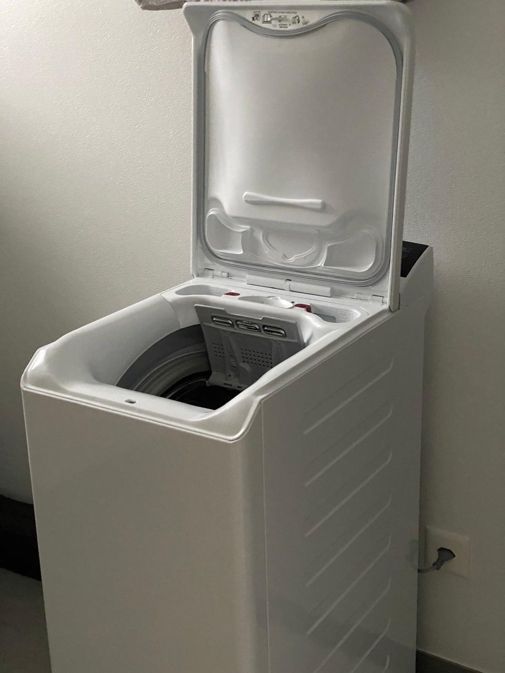 Electrolux Lavatrici: Electrolux WASl5t400 – Usato da Güttingen venduto da AKZOPQ