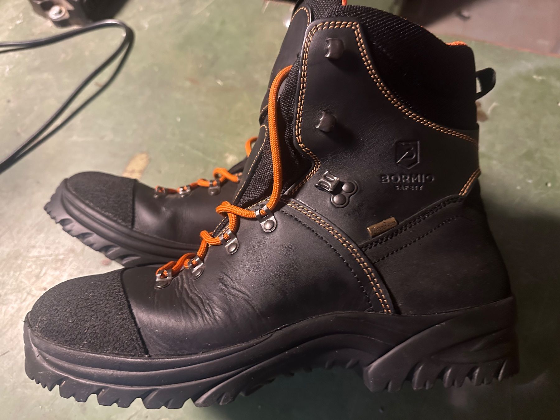 Scarpe da uomo: Sicherheitsschuhe Bormio Gr.45 – Nuovo (secondo la descrizione) da Herbriggen venduto da Faju