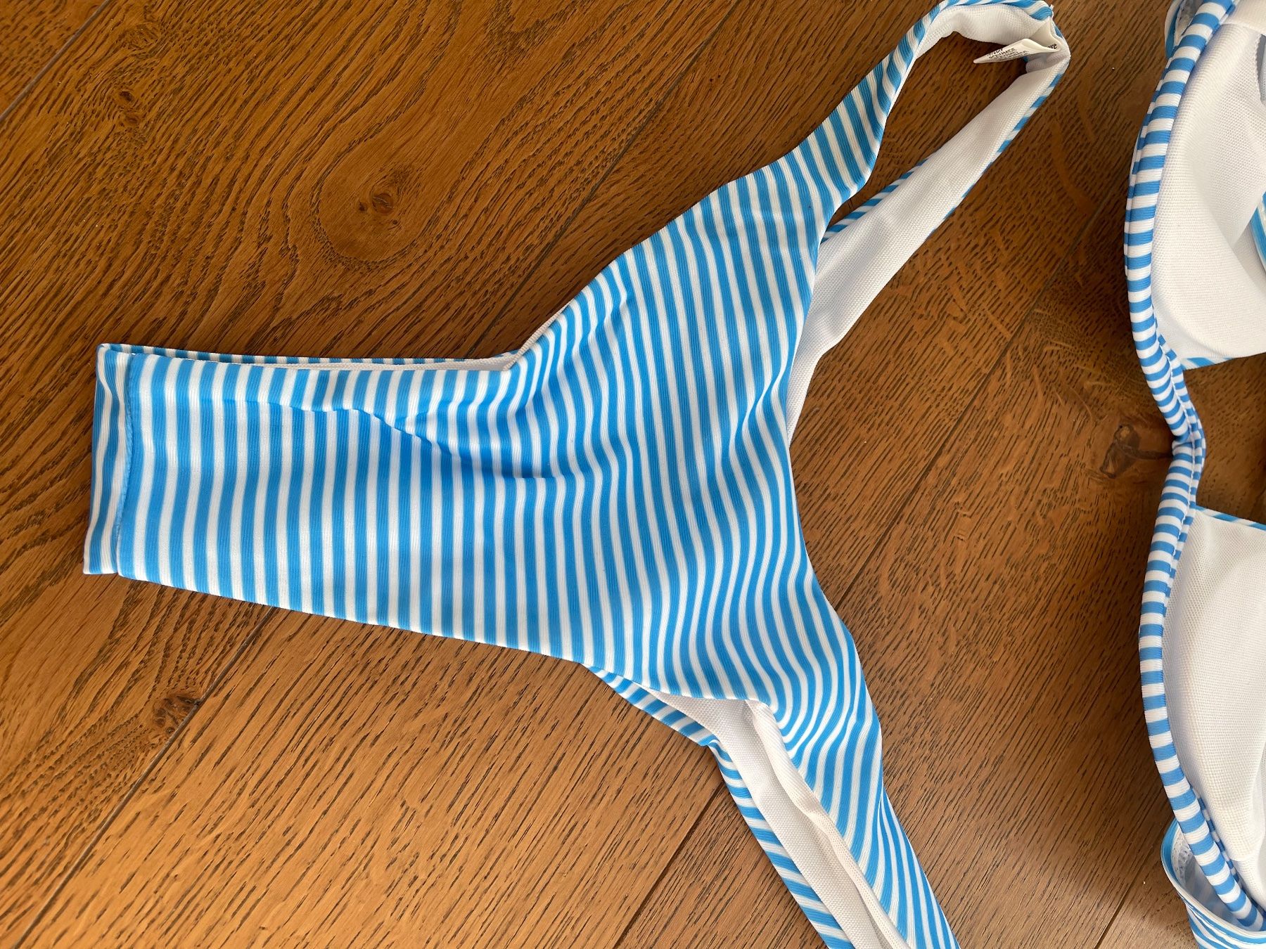 Costumi da bagno & Bikini: Neu gestreiftes Bikini Blau-Weiss Gr M – Nuovo (secondo la descrizione) da Bassersdorf venduto da Sandy456 5
