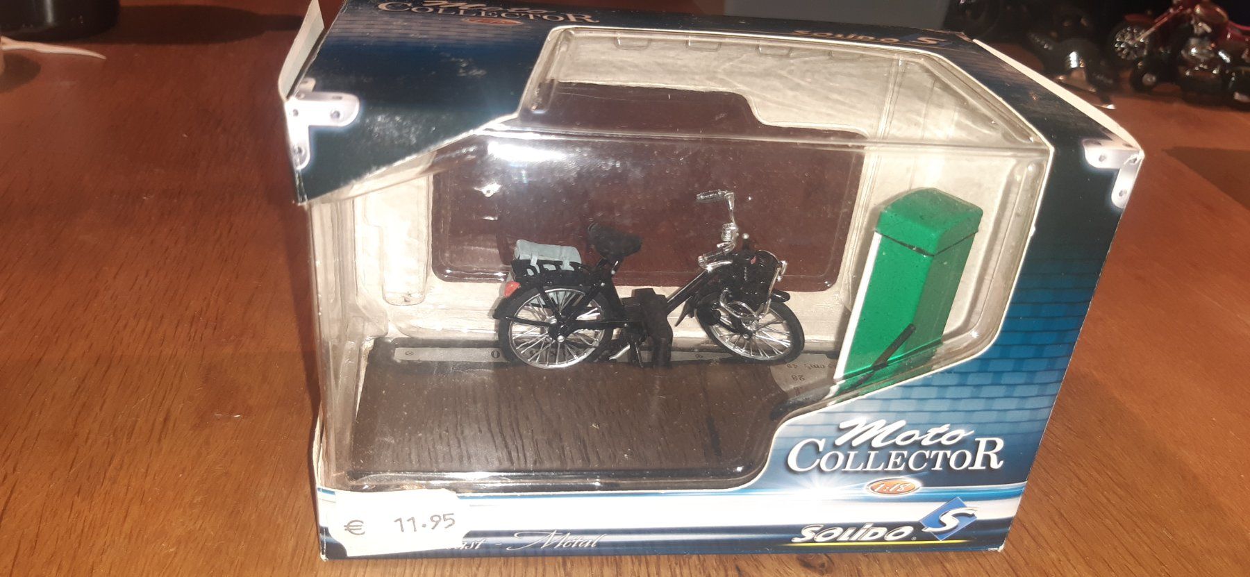 Kit di modellismo & Modellini statici: Solex 3800  1:18 Solido – Usato da Fehraltorf venduto da STEMAC01TK