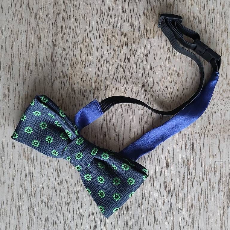 Altro abbigliamento per bambino: Fliege – Usato da Gerzensee venduto da Martin_99