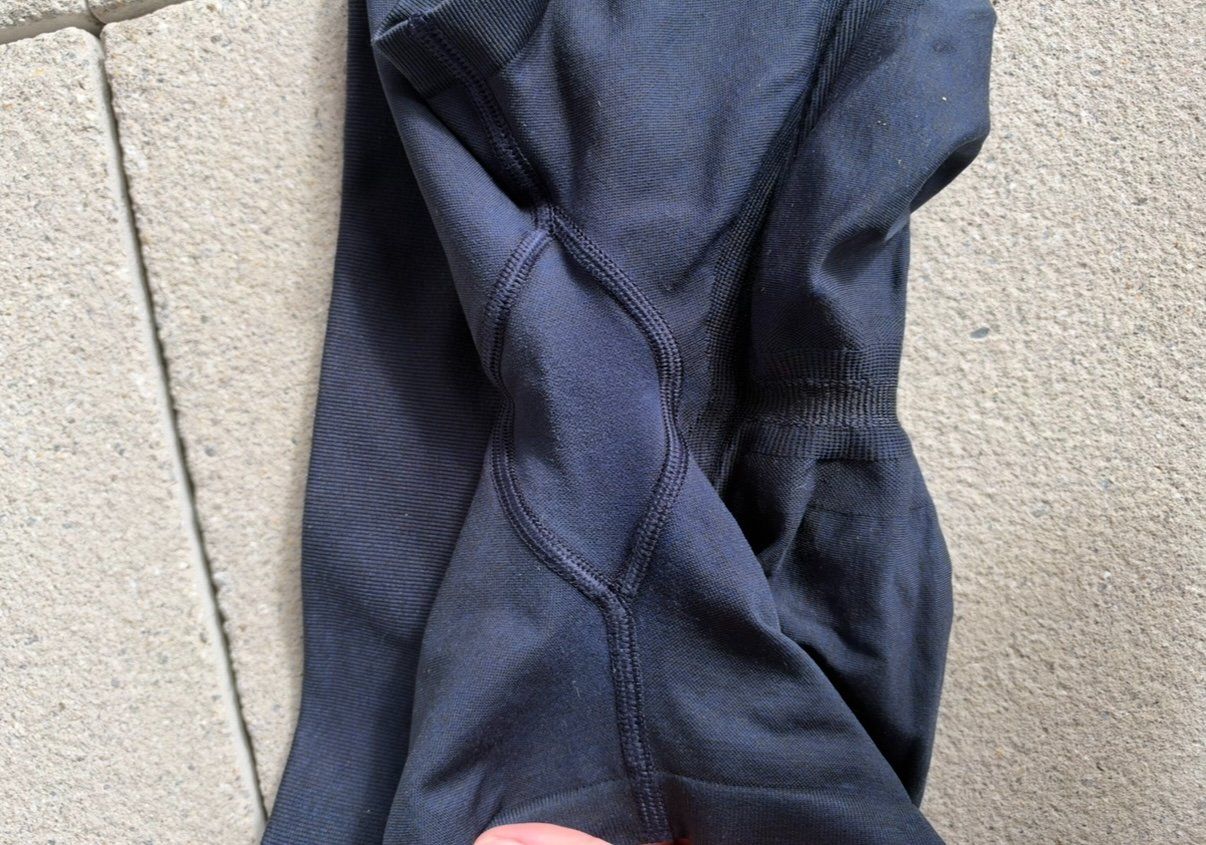Gymshark Leggings: Short Gymshark – D'occasion à Nyon par noi_tf8q 6