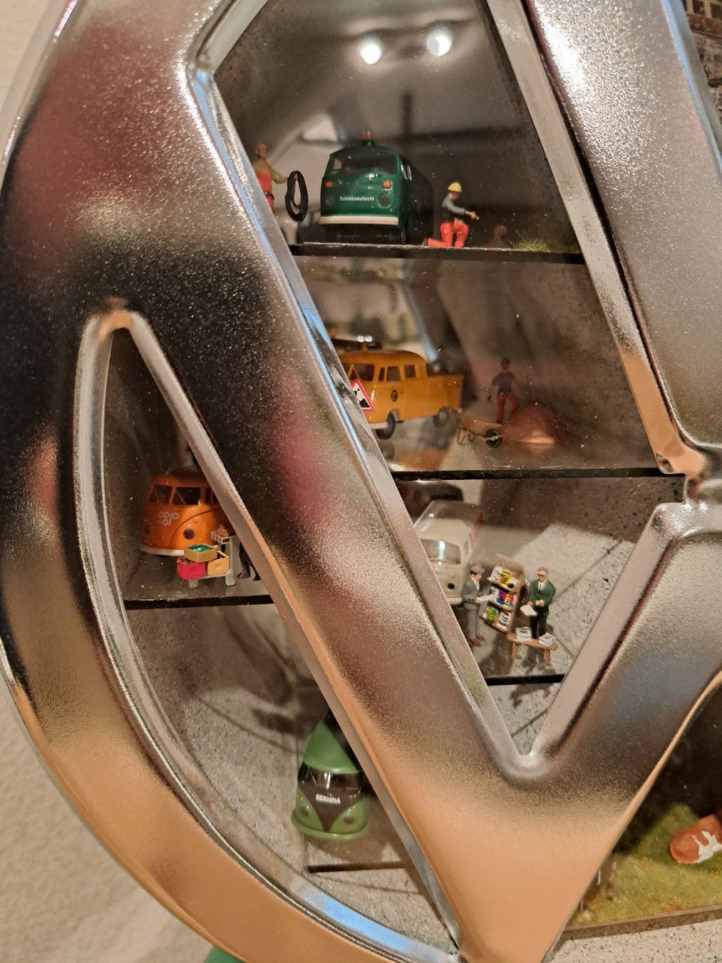 Brekina Modellautos: Brekina VW-Vitrine ! – Neu (gemäss Beschreibung) aus Liestal von leroy09 1