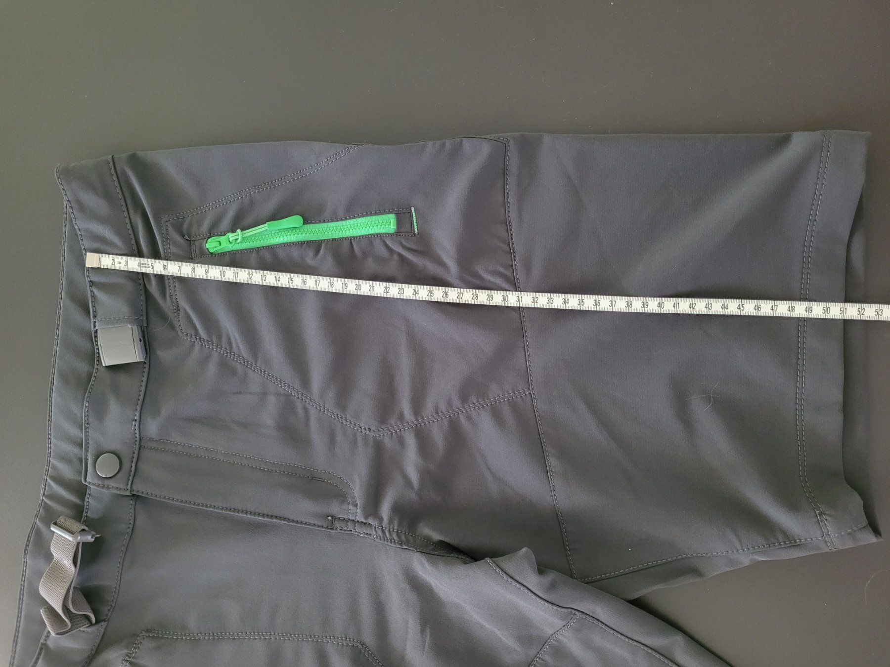 Pantaloni: Bermudas 50 – Usato da Berneck venduto da zauberfeee 4