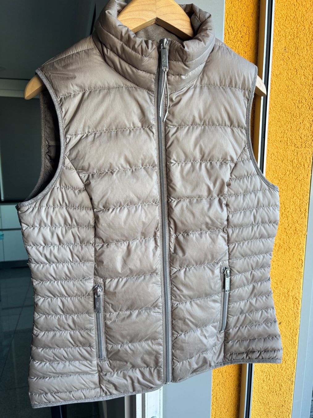 S.Oliver Gilet & Giacche senza maniche: Gilet s.Oliver Grösse 38 – Usato da Laax GR venduto da wil_66wq